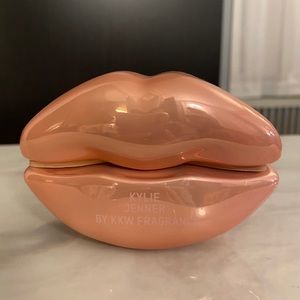 Brand new Kylie x KKW Fragrance!
